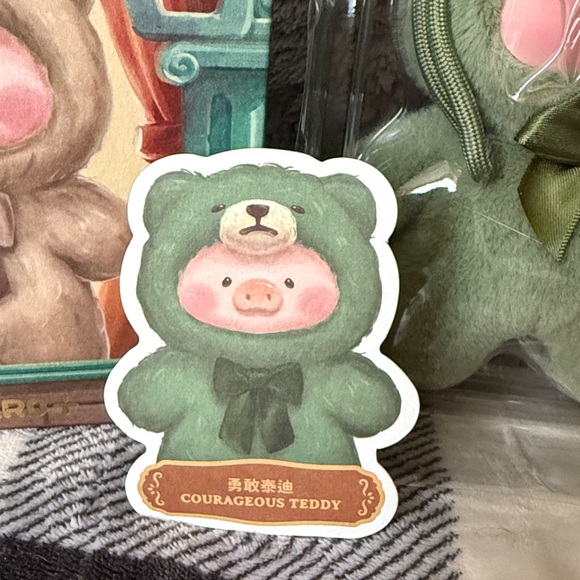 Lulu the Piggy Vintage Teddy Shop plush - Picture 2 of 4